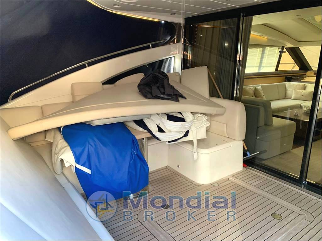 Princess yachts V62