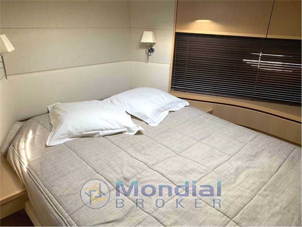 Princess yachts V62