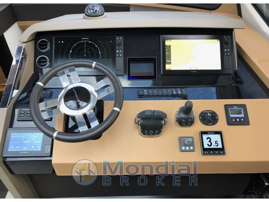 Azimut 77s