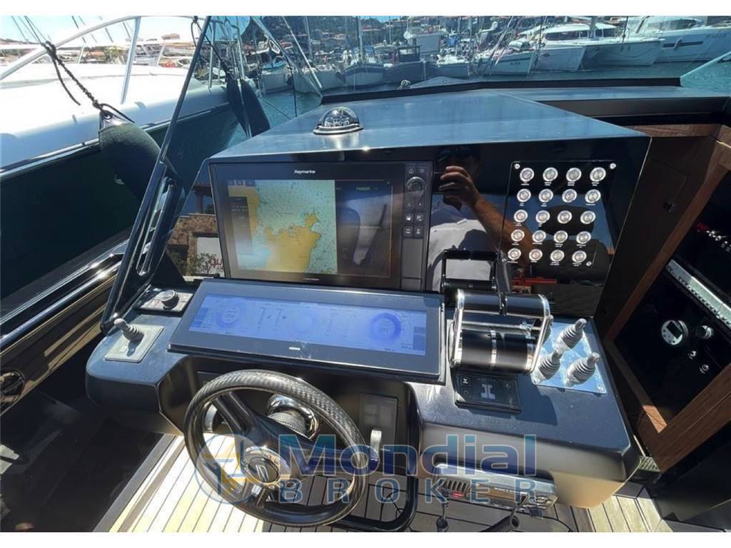 Wally Tender 43
