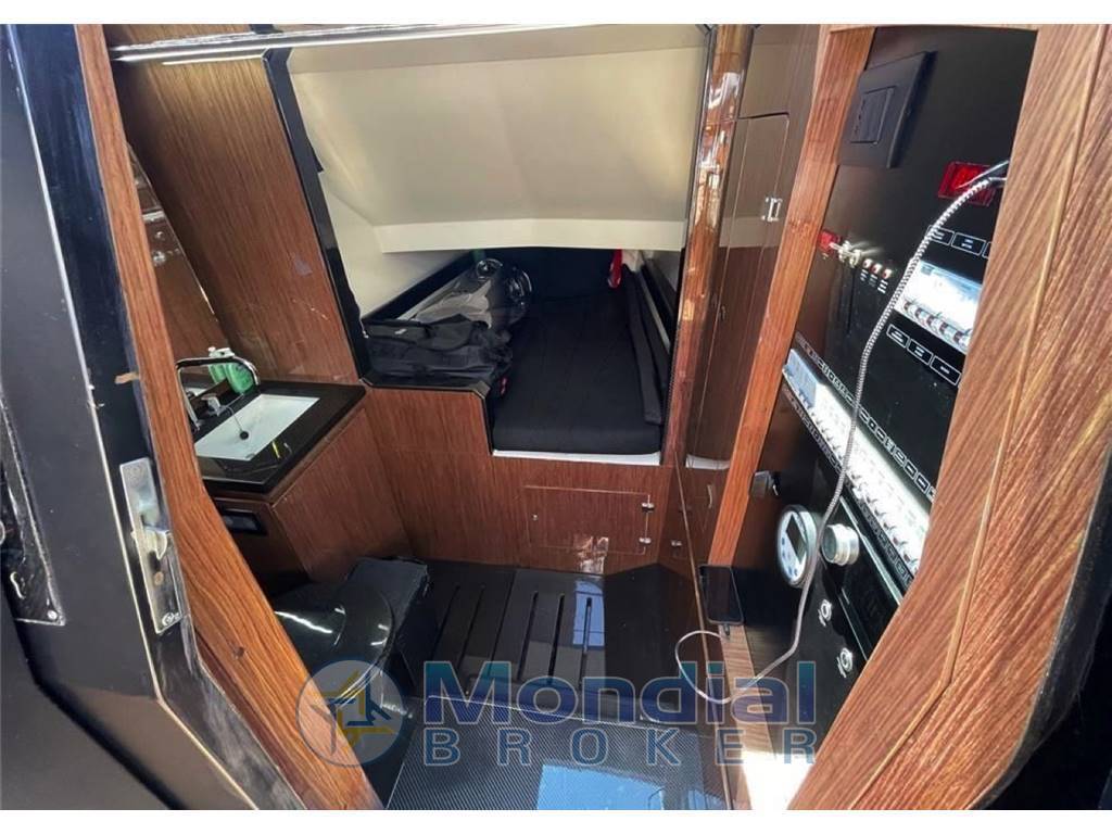 Wally Tender 43