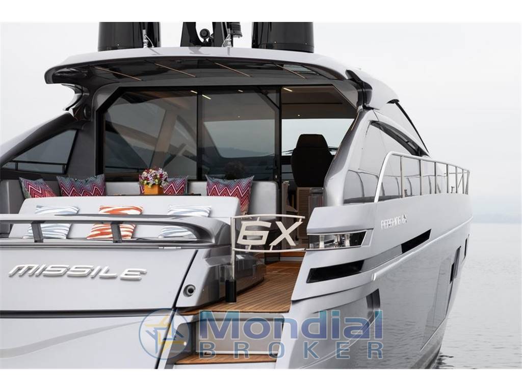 Pershing 6x