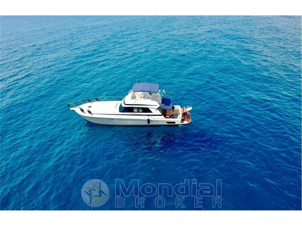 Riviera marine 48