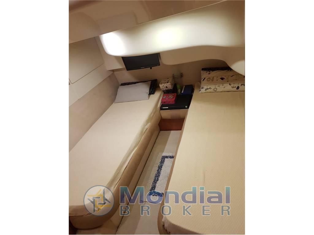 Azimut 39