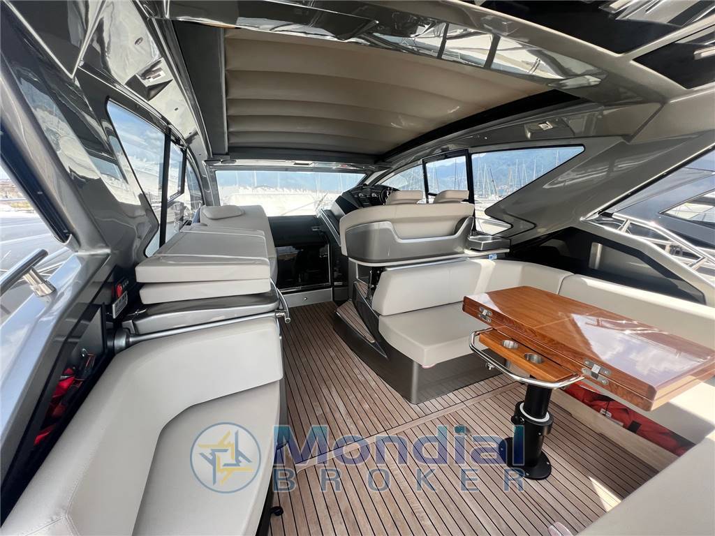 Cranchi M44 ht