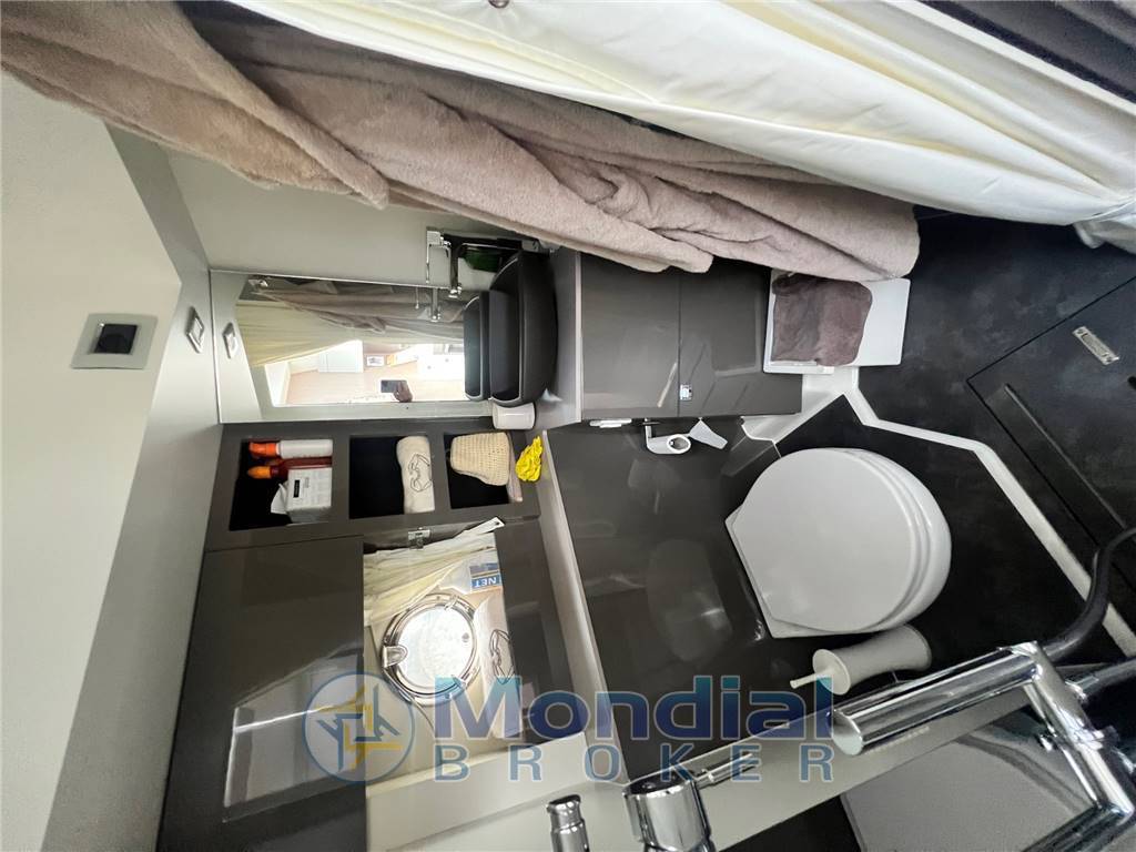 Cranchi M44 ht