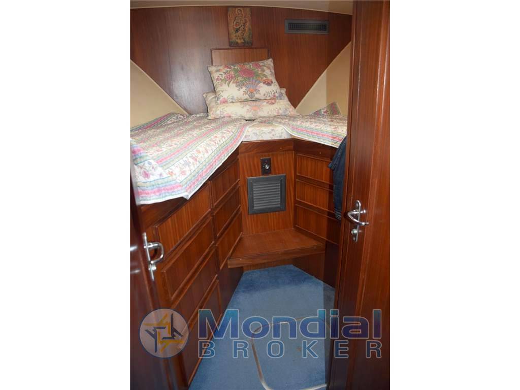 Hatteras 45 convertible