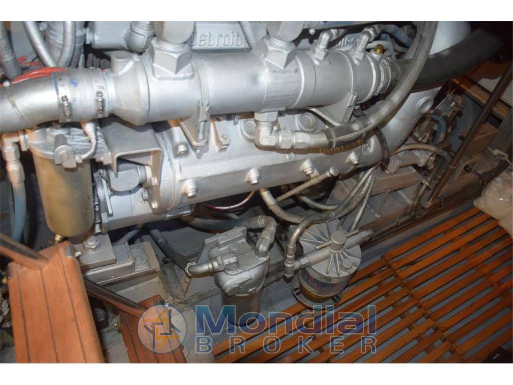 Hatteras 45 convertible