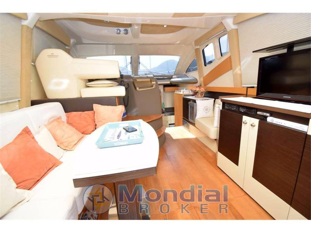 Cranchi Atlantique 43