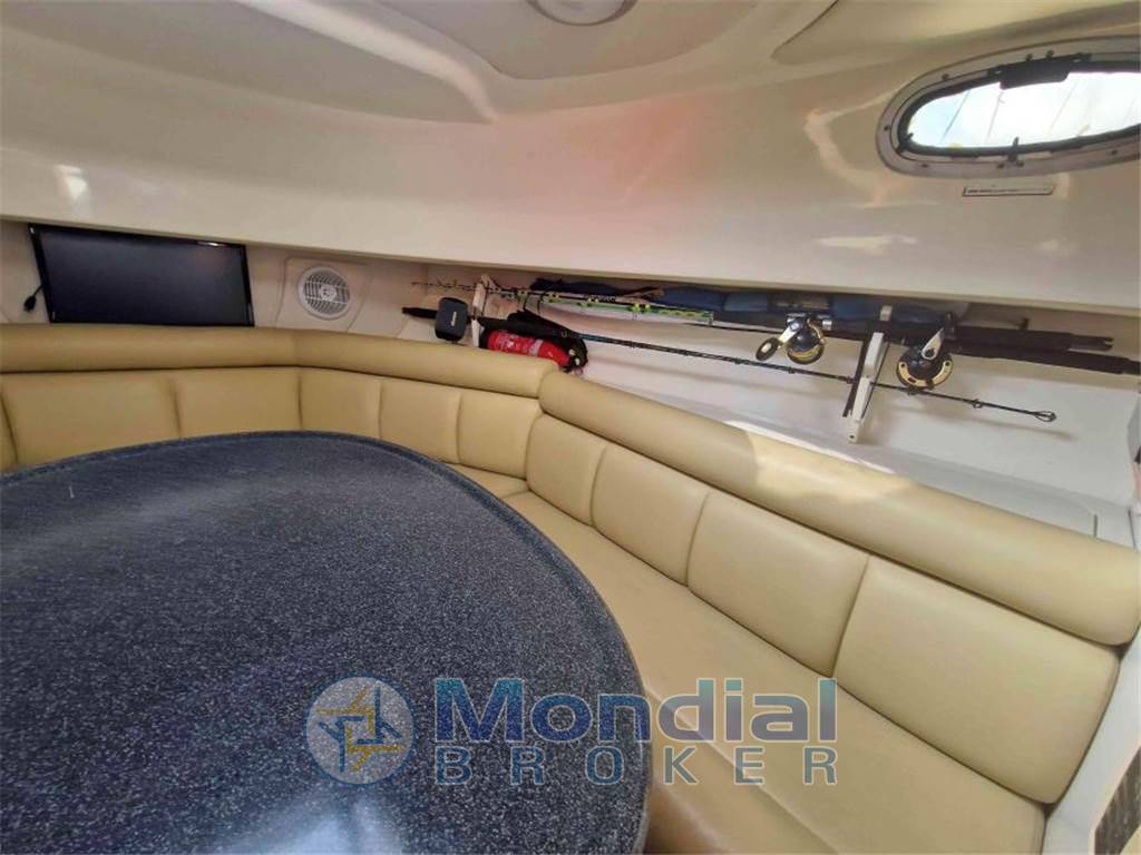 Boston whaler 305 conquest
