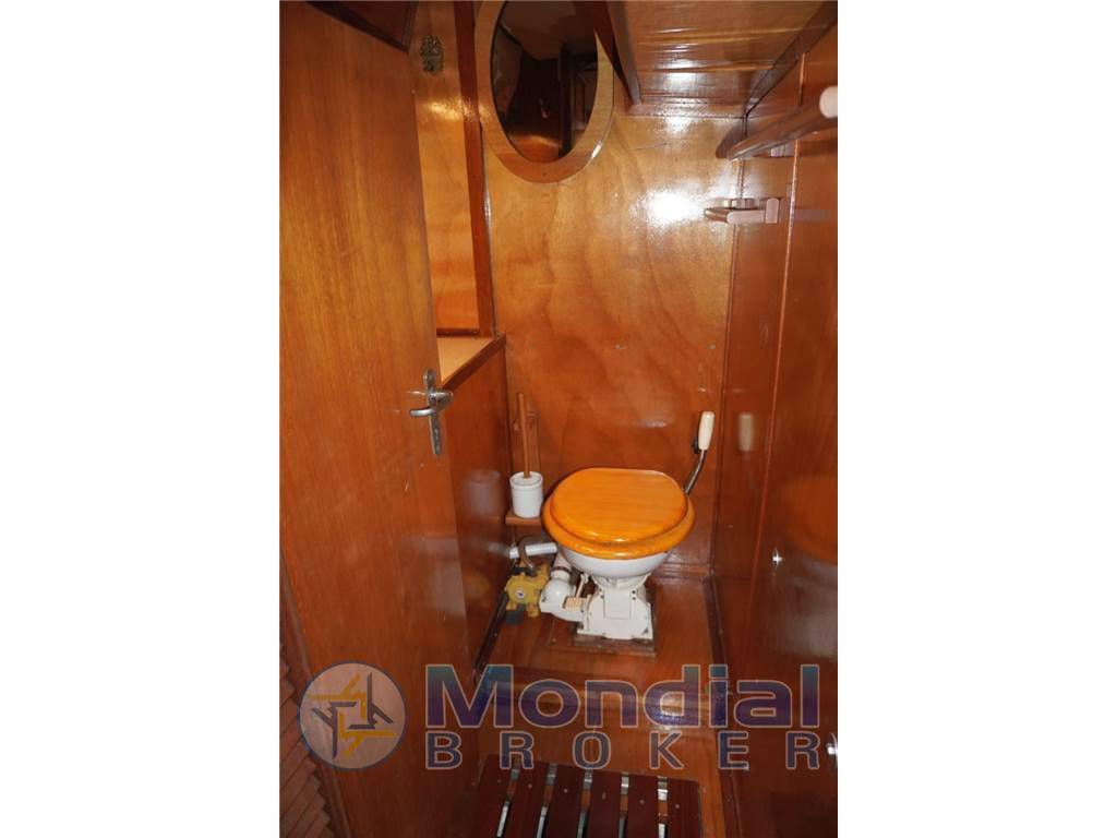 C.o.r.i. Ketch 40