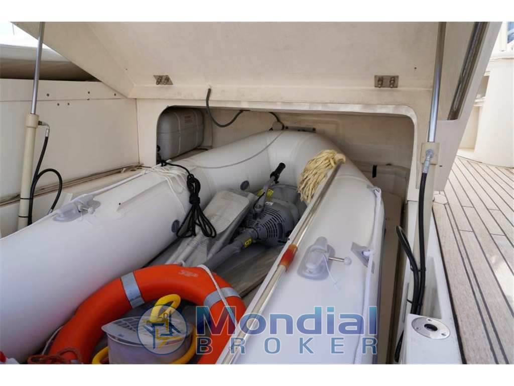 Sunseeker Camargue 51