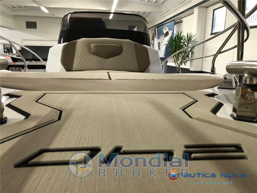 Ranieri international Next 240 sh