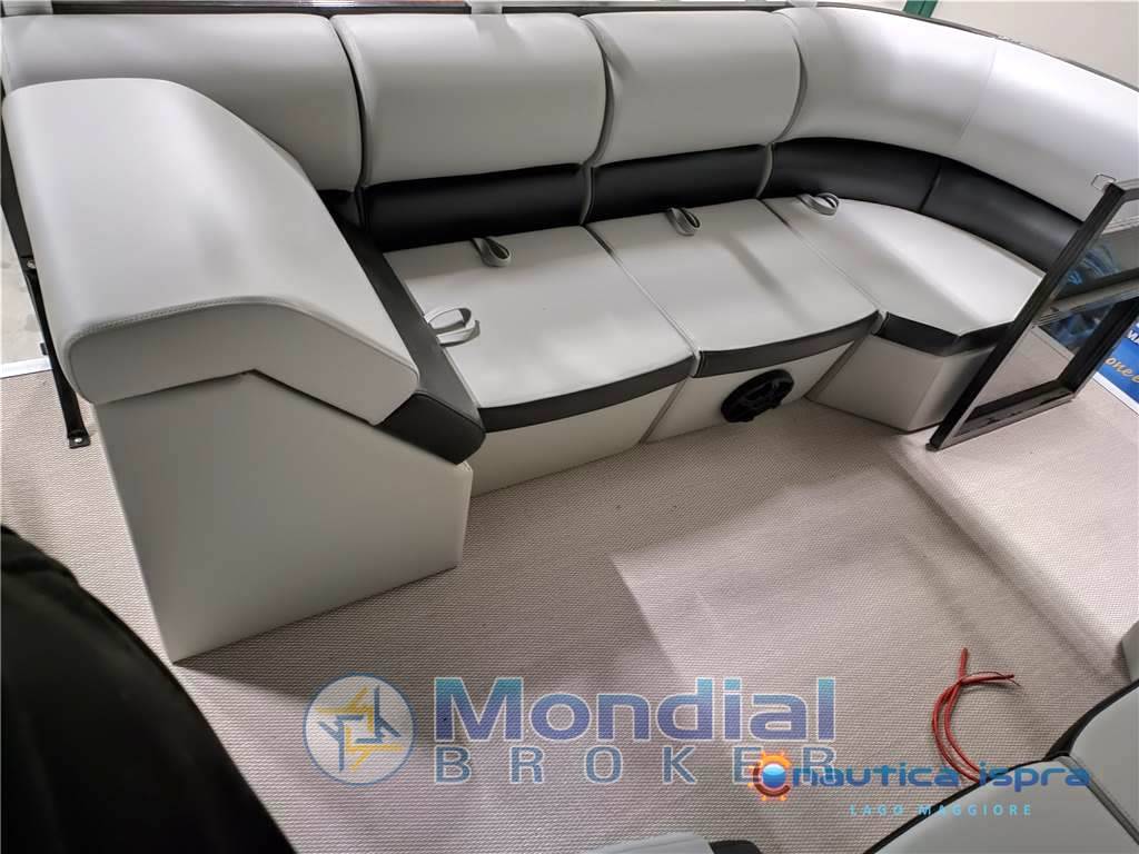 Alaska boat Pontoon 580 pronta consegna!