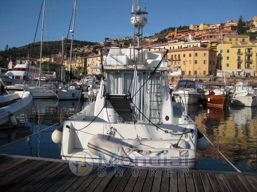 Jeanneau Merry fisher 900