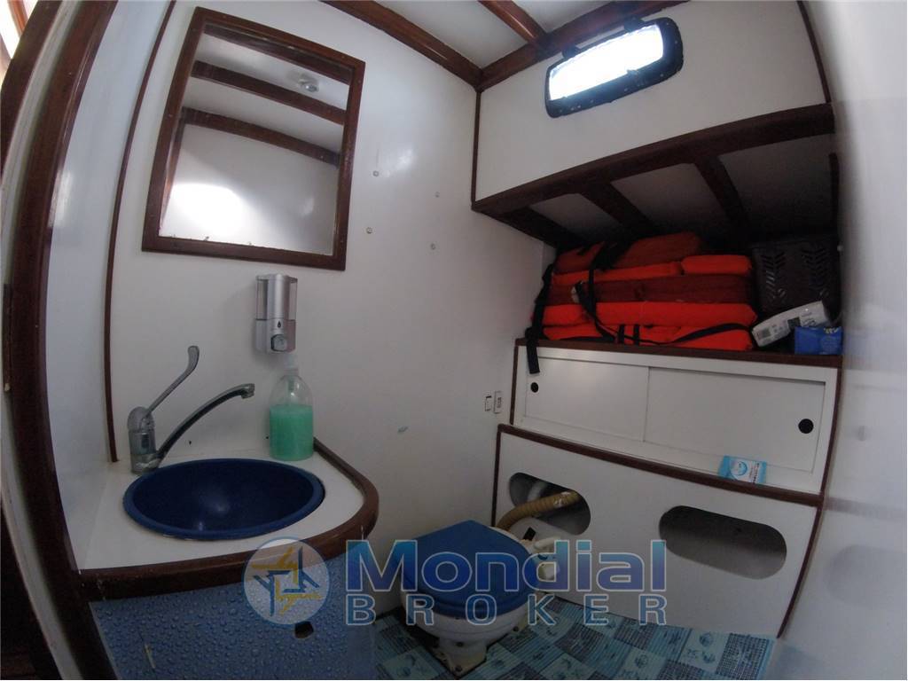 Navale victory Vulcano