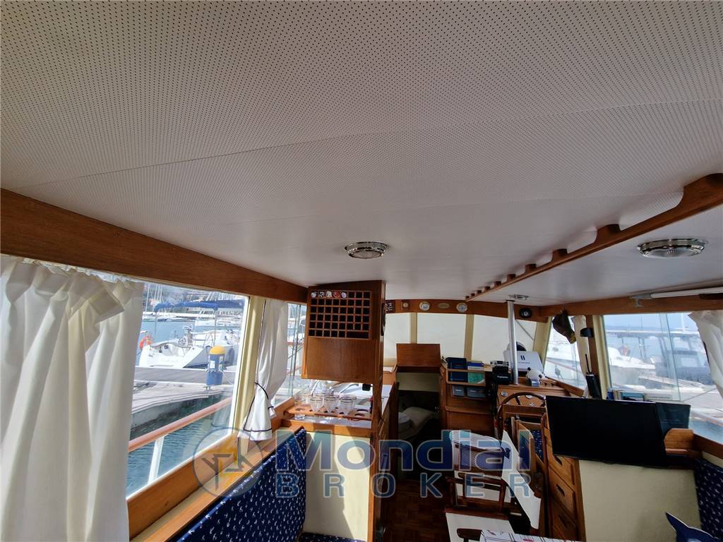 Grand banks 32