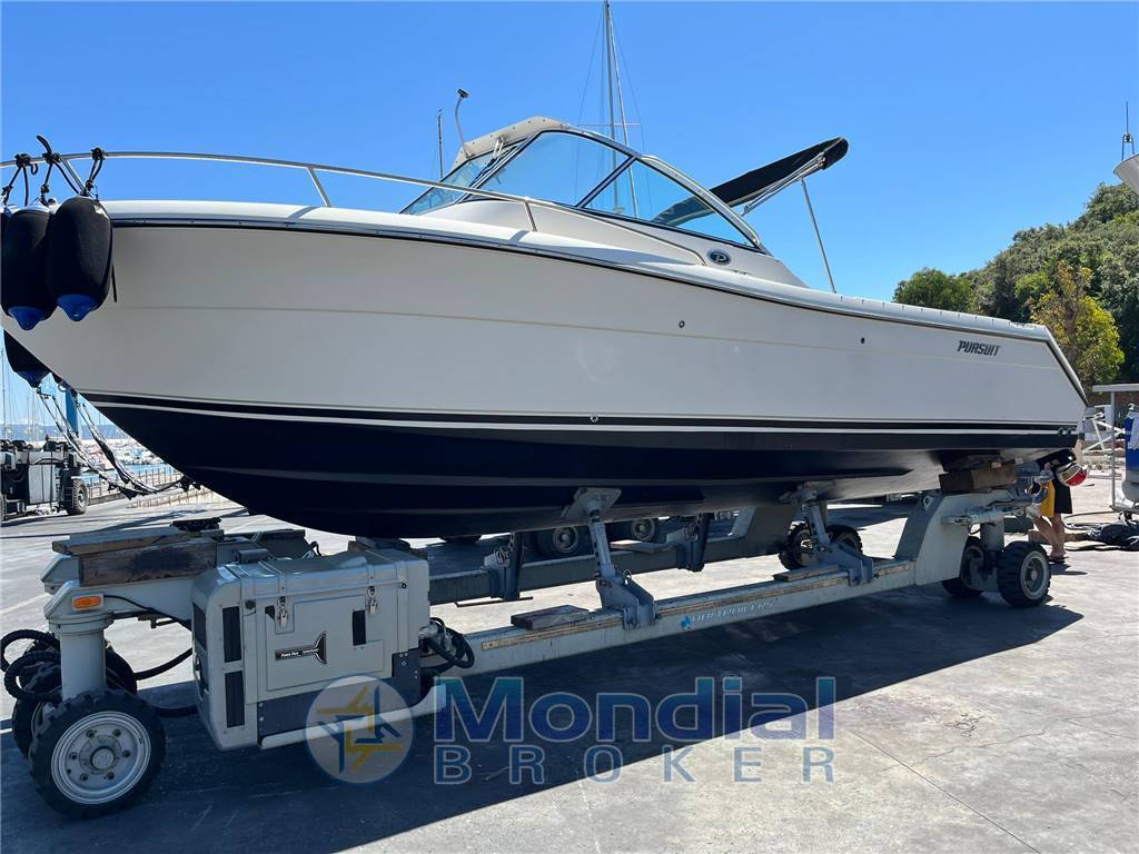 Pursuit 2670 denali