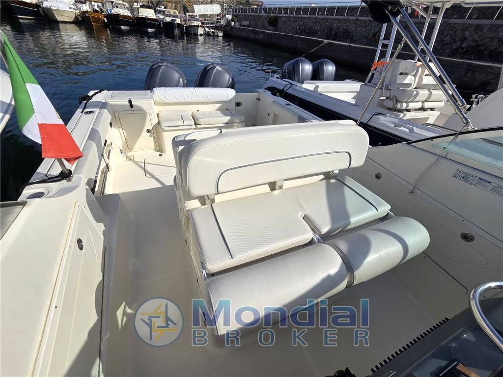 Pursuit 2670 denali