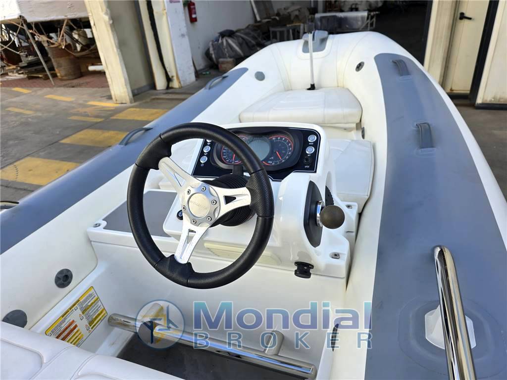 Williams jet tenders Sport jet 395