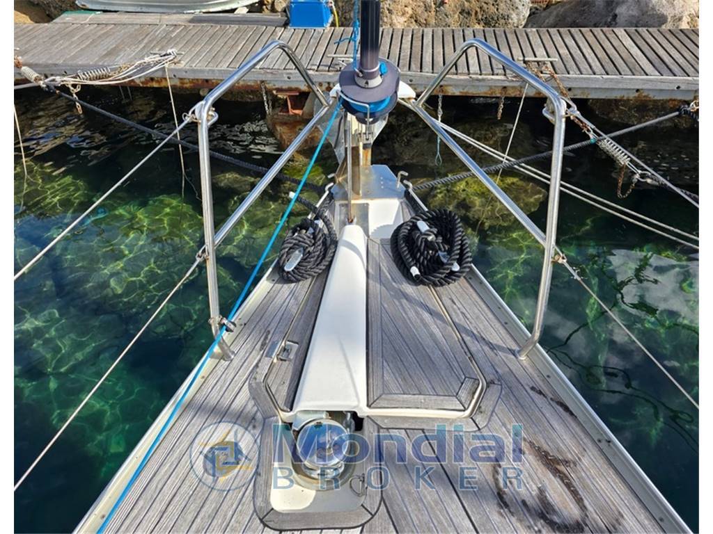 Dufour yacht 385 grand large