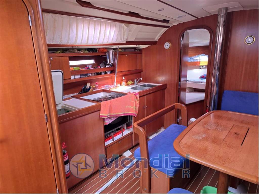 Dufour yacht 385 grand large