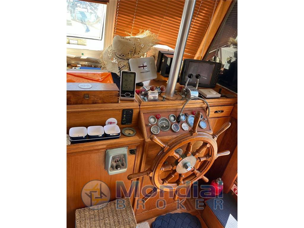 Grand banks 42 classic