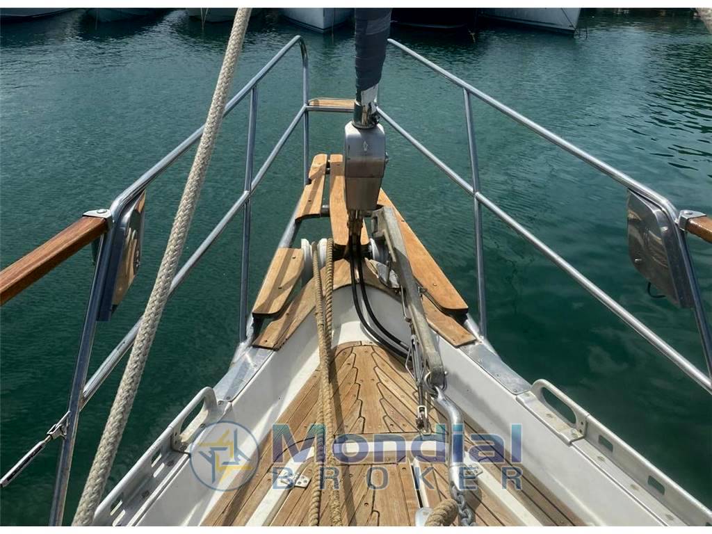 Nauticat 521