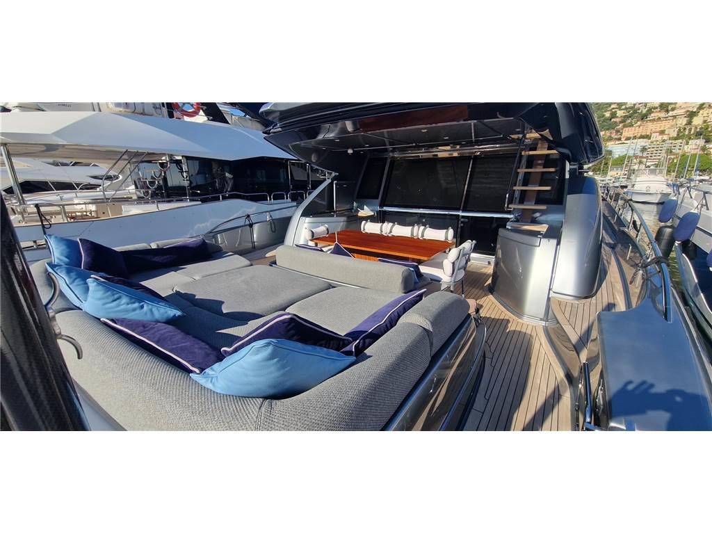 Riva Domino 86