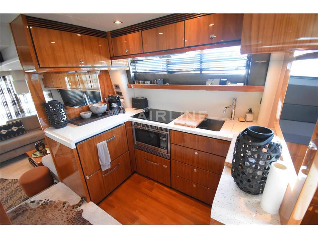 Fairline Squadron 55