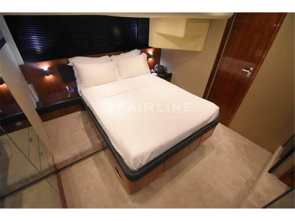 Fairline Squadron 55