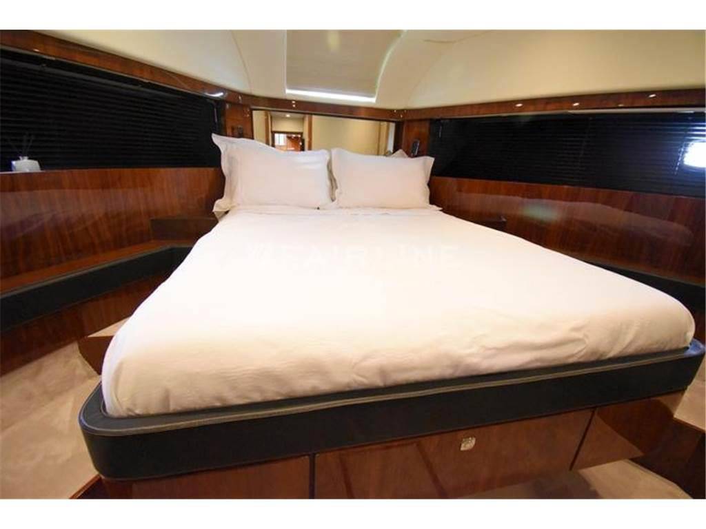 Fairline Squadron 55