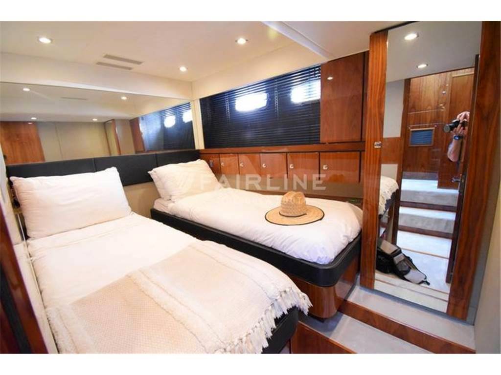 Fairline Squadron 55