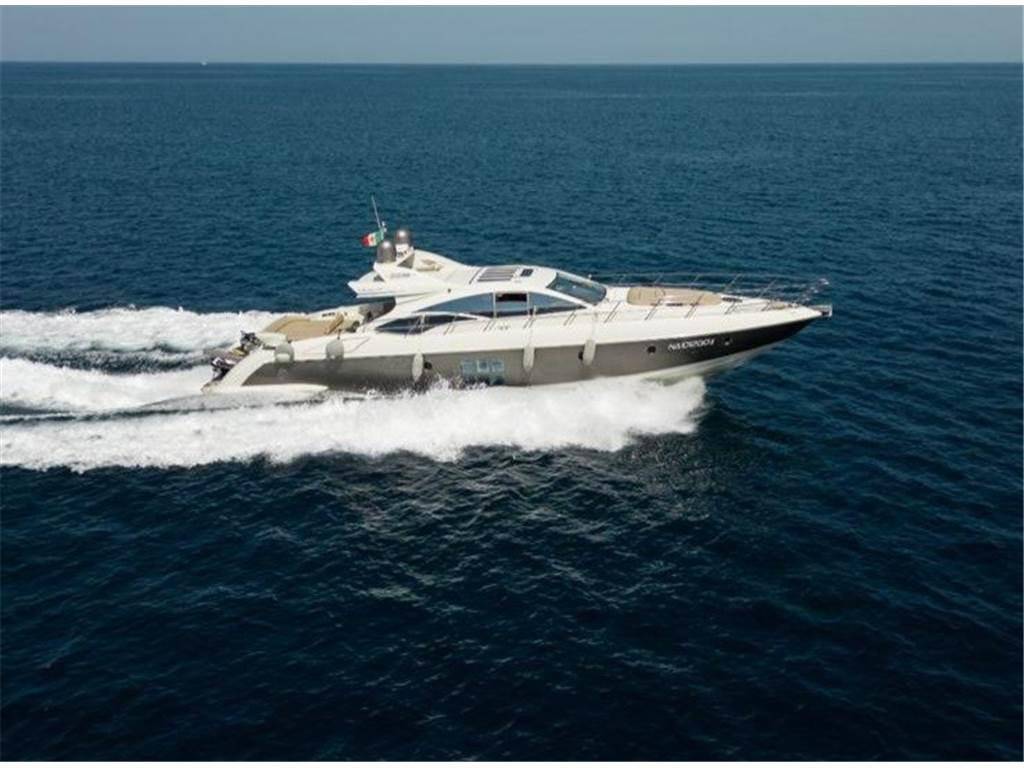 Azimut 68s