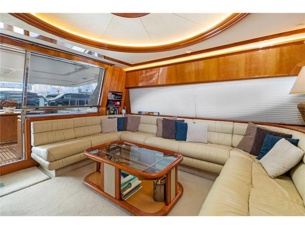 Ferretti yachts Ferretti 810
