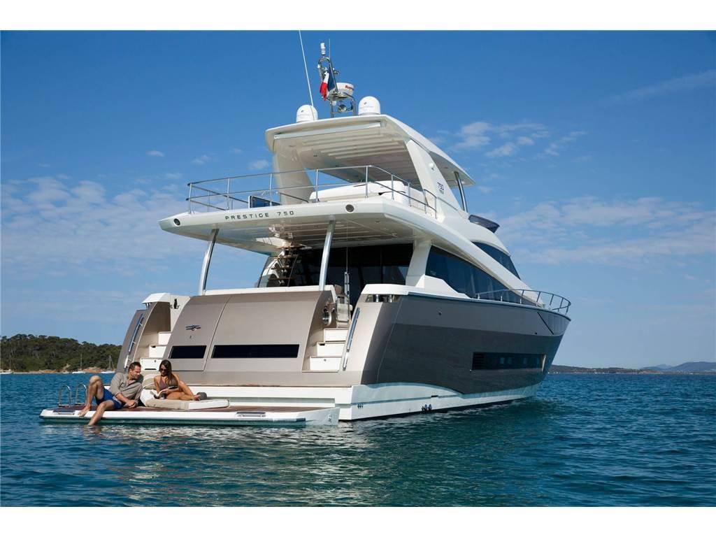 Prestige 750
