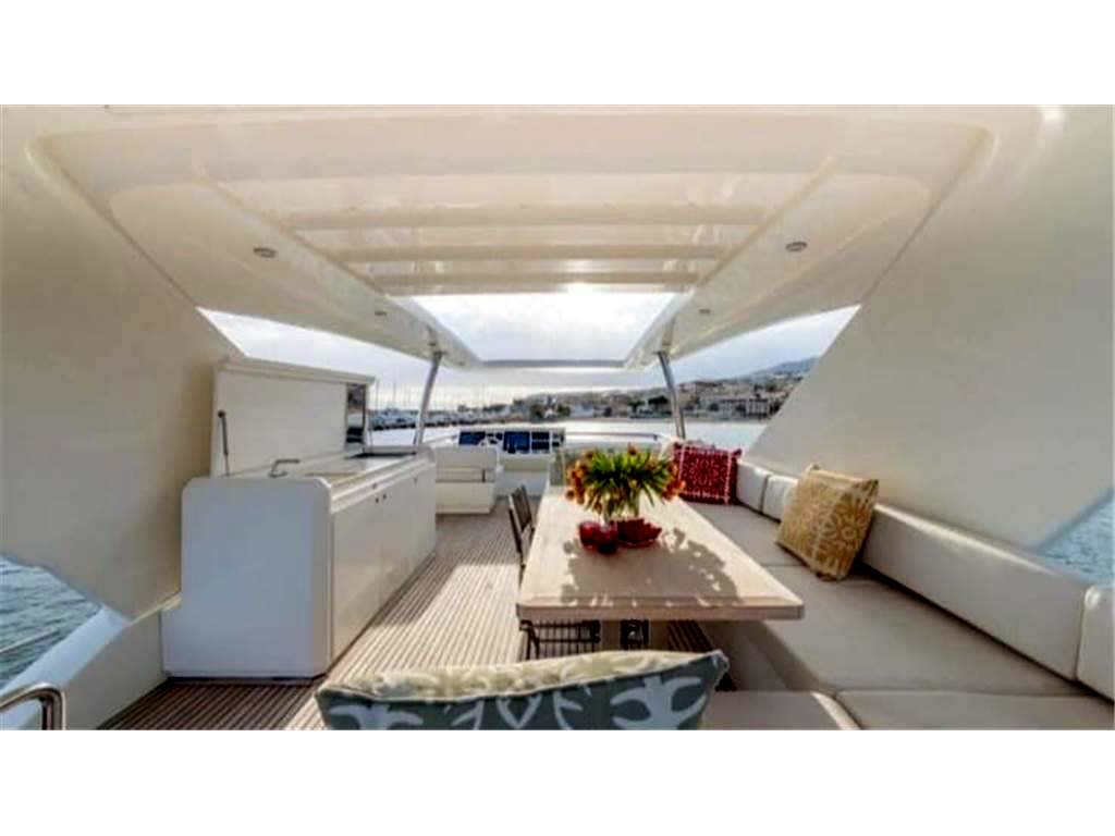 Prestige 750