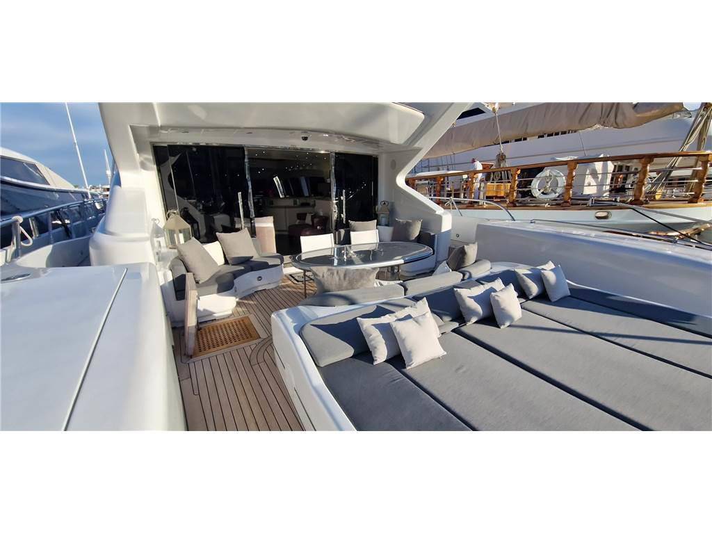 Mangusta 108