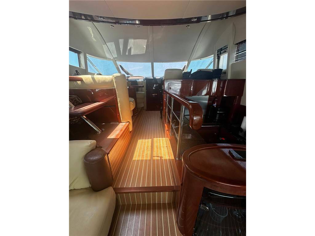 Fairline Squadron 58