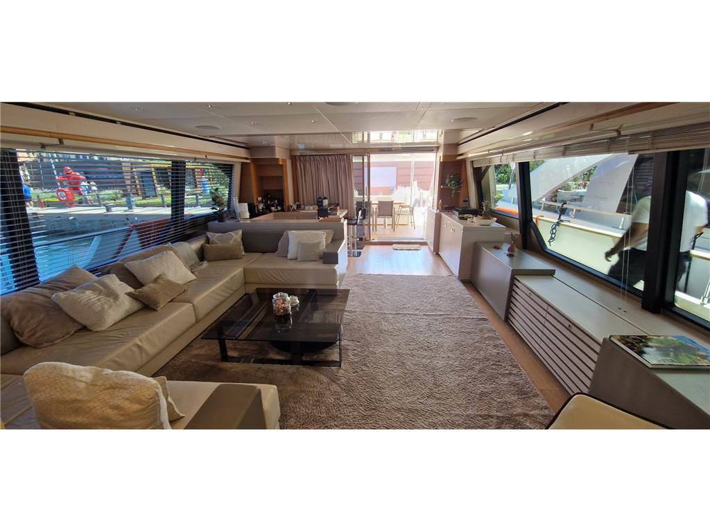Custom line Navetta 28