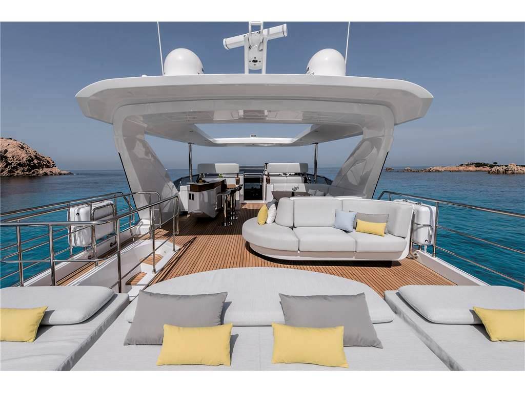 Azimut Grande 27 metri