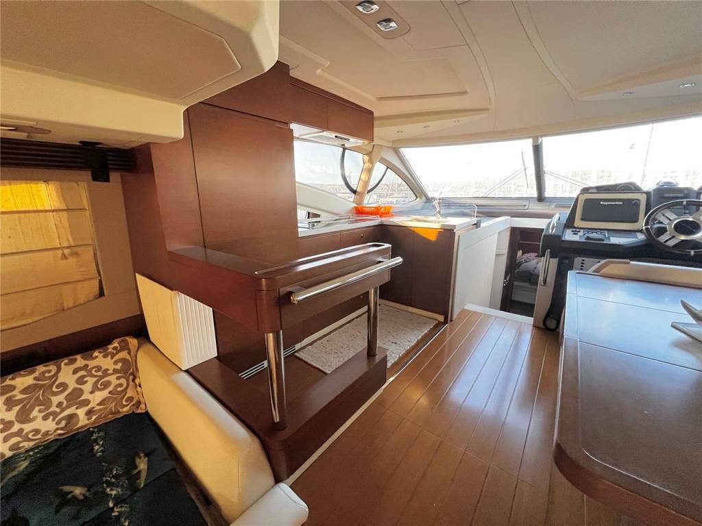 Azimut 54 flybridge