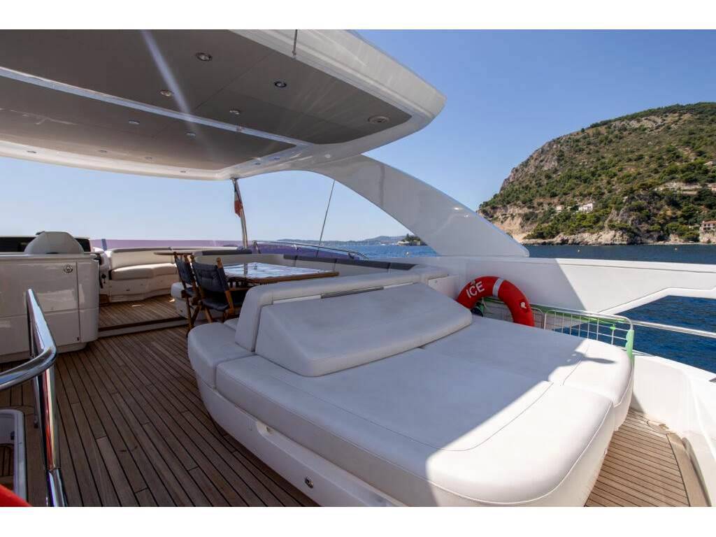 Princess yachts F62