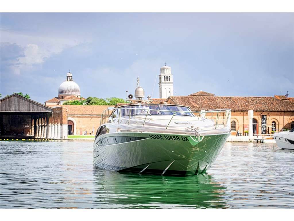Riva Rivale 52