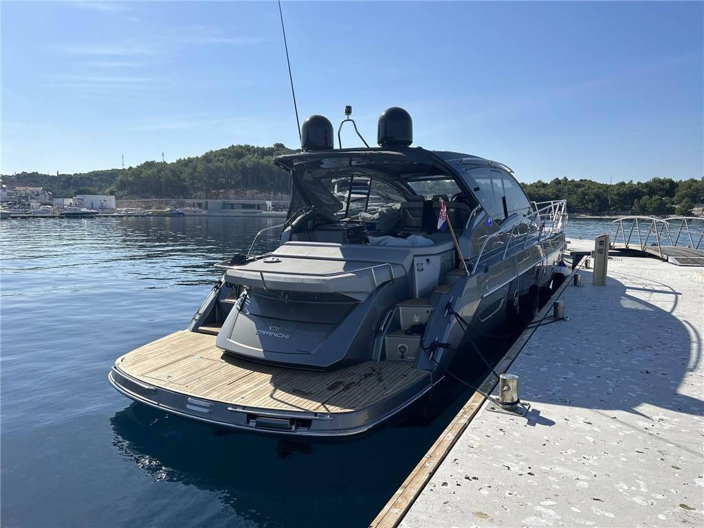 Cranchi M44 ht