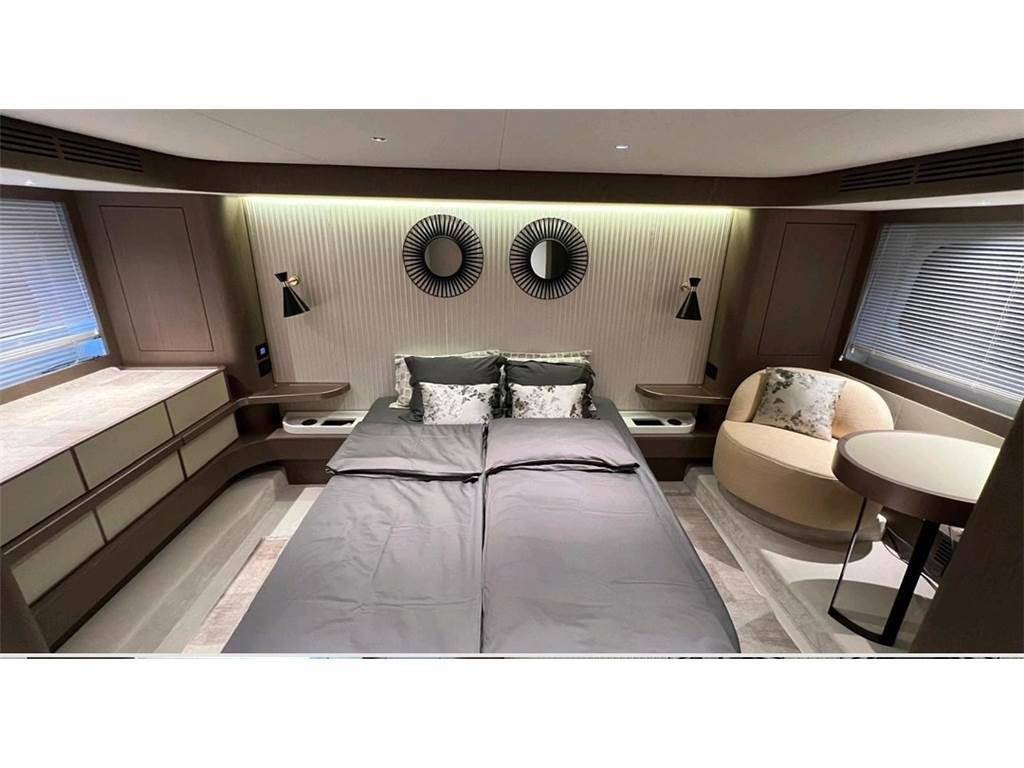 Azimut Magellano 66evo