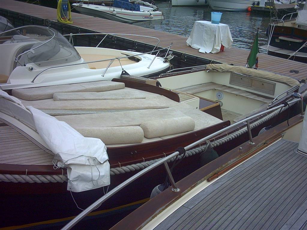 Cantiere mussini Corvetta 24