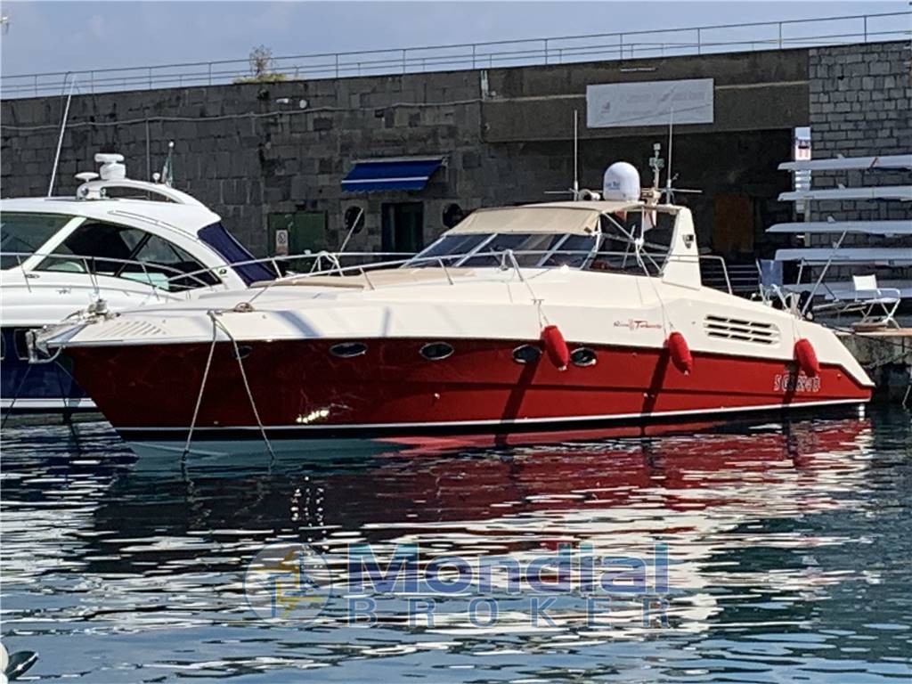 Riva 51' turborosso