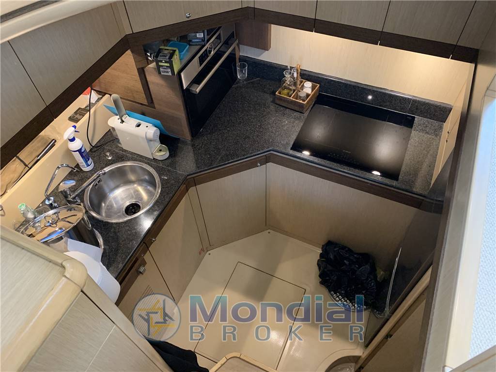 Ferretti yachts Ferretti 550