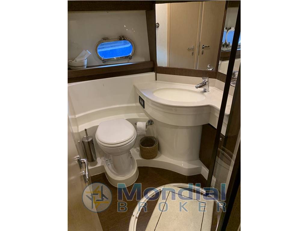 Ferretti yachts Ferretti 550